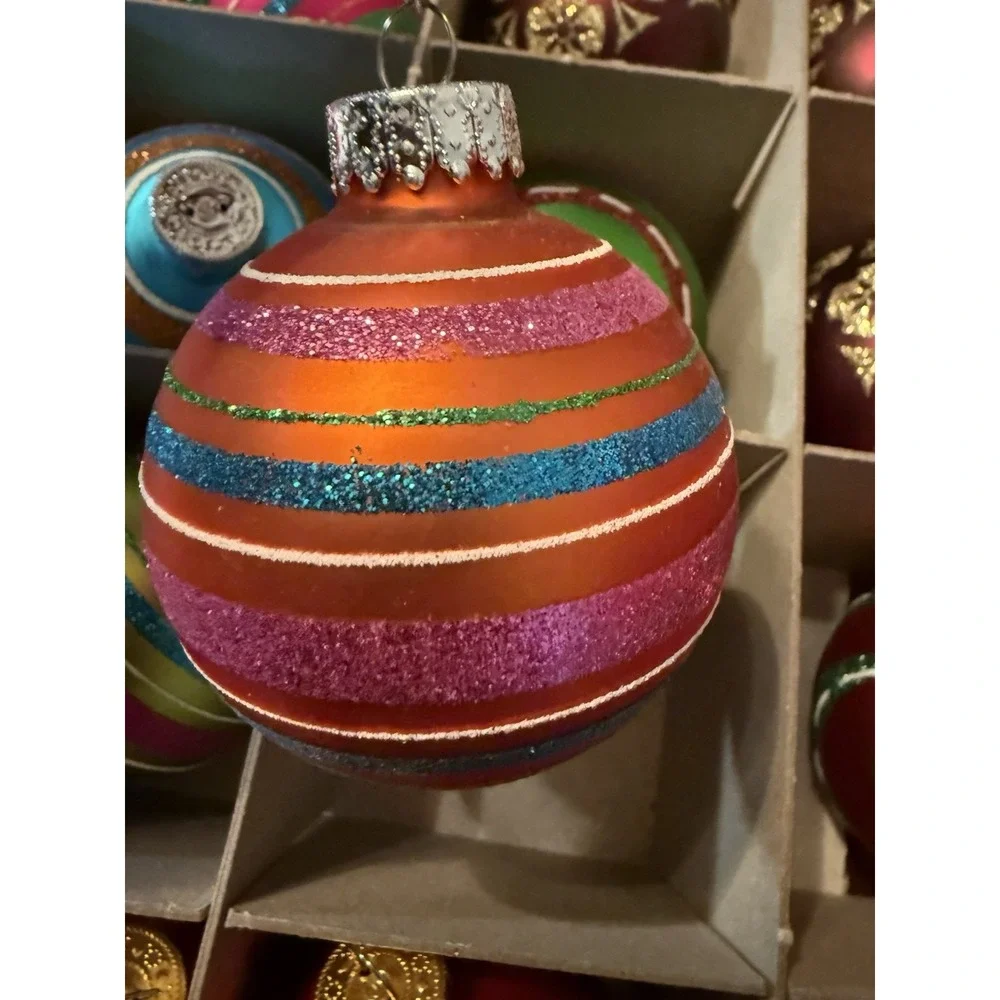 VTG 17 Christmas Ornaments Lot Glitter Stripes Red Green Gold HO‎ HOGlass Decor